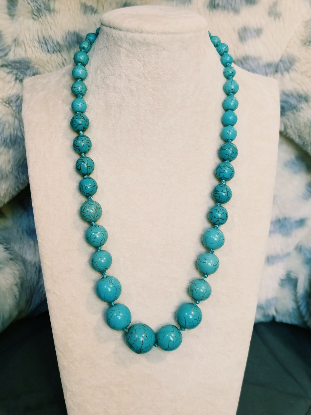 Vintage,Turquoise Beaded Necklace - Women Jewelry